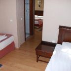 Сьюит (Семейный люкс с 3 спальнями), Tashkonak Studio Suites