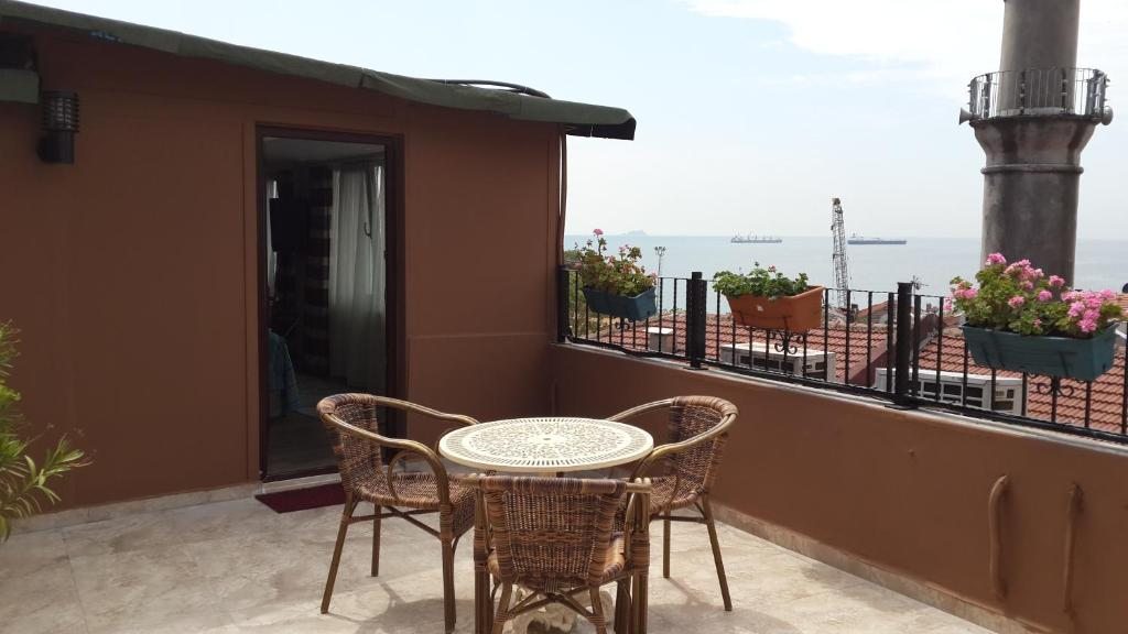 Апартаменты (Апартаменты с видом на море), Tashkonak Studio Suites