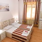 Люкс (Комфорт с 2 односпальными кроватями (№4)), Гостевой дом Элит Хаус
