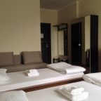 Трехместный (Улучшенный с 2 раздельными кроватями), B&B HOTEL centre