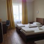 Трехместный (Улучшенный с 2 раздельными кроватями), B&B HOTEL centre