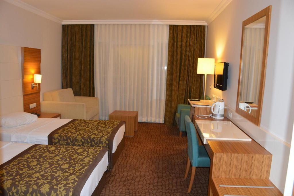 Side wing hotel. Gold Wings отель Сочи. Side Wing Hotel фото. Side Wing Hotel Spa 4. Norsh Wing отель Мордаган Измир фото.