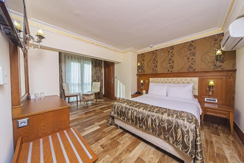 Двухместный (Стандартный двухместный номер с 1 кроватью) отеля Lausos Palace, Стамбул