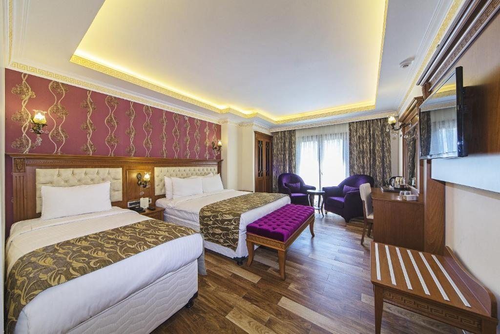 Сьюит (Полулюкс) отеля Lausos Palace, Стамбул