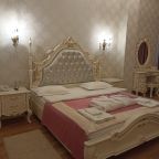 Двухместный (Двухместный номер Делюкс с 1 кроватью и душем), Гостиница Император