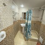 Трехместный (Двухуровневый, Комфорт, С мини-кухней), Отель Заря