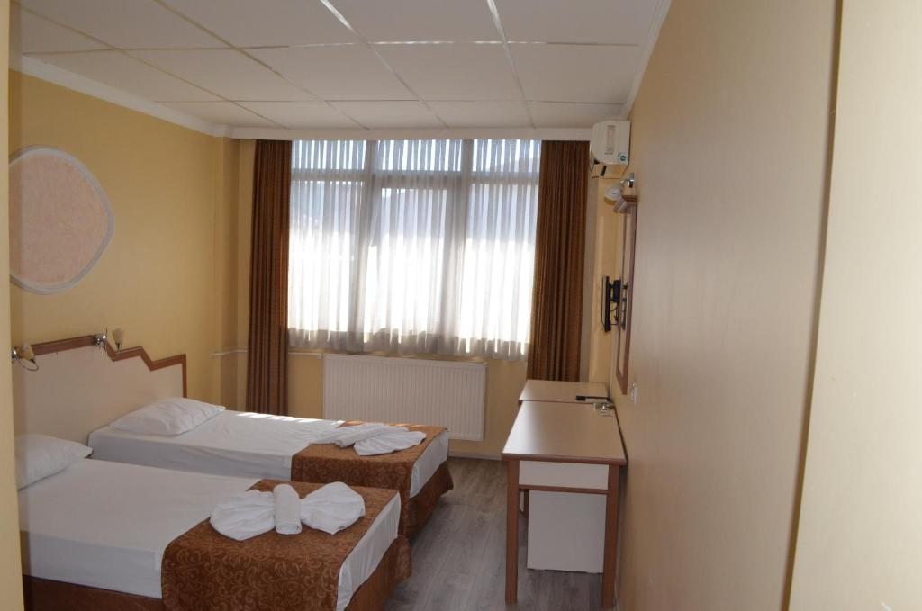 Двухместный (Двухместный номер с 2 отдельными кроватями) отеля Ayvalık Palas, Айвалык