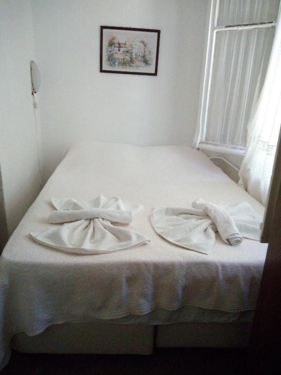 Двухместный (Стандартный двухместный номер с 1 кроватью) гостевого дома Mavi Pension, Айвалык