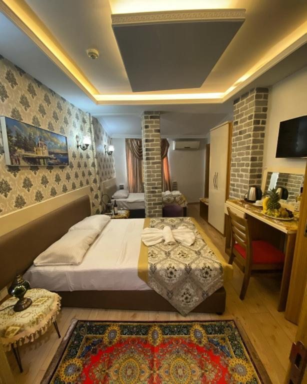 Семейный (Улучшенный семейный номер) отеля Bosphorus Old City Hotel, Стамбул