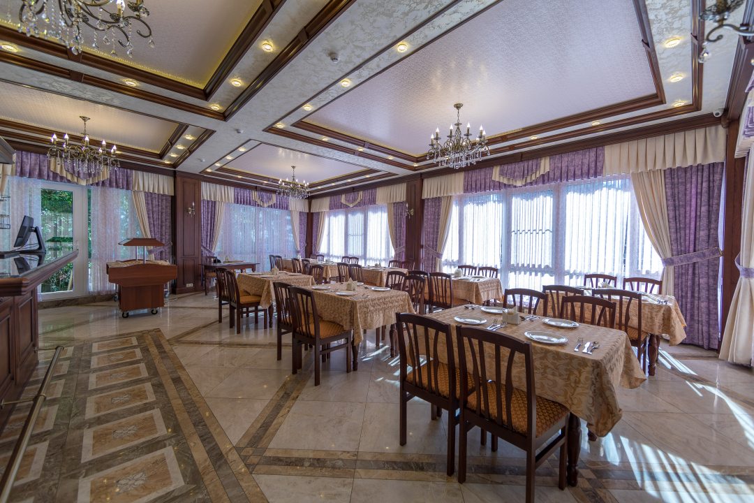 Ресторан, Отель Вилла Полианна