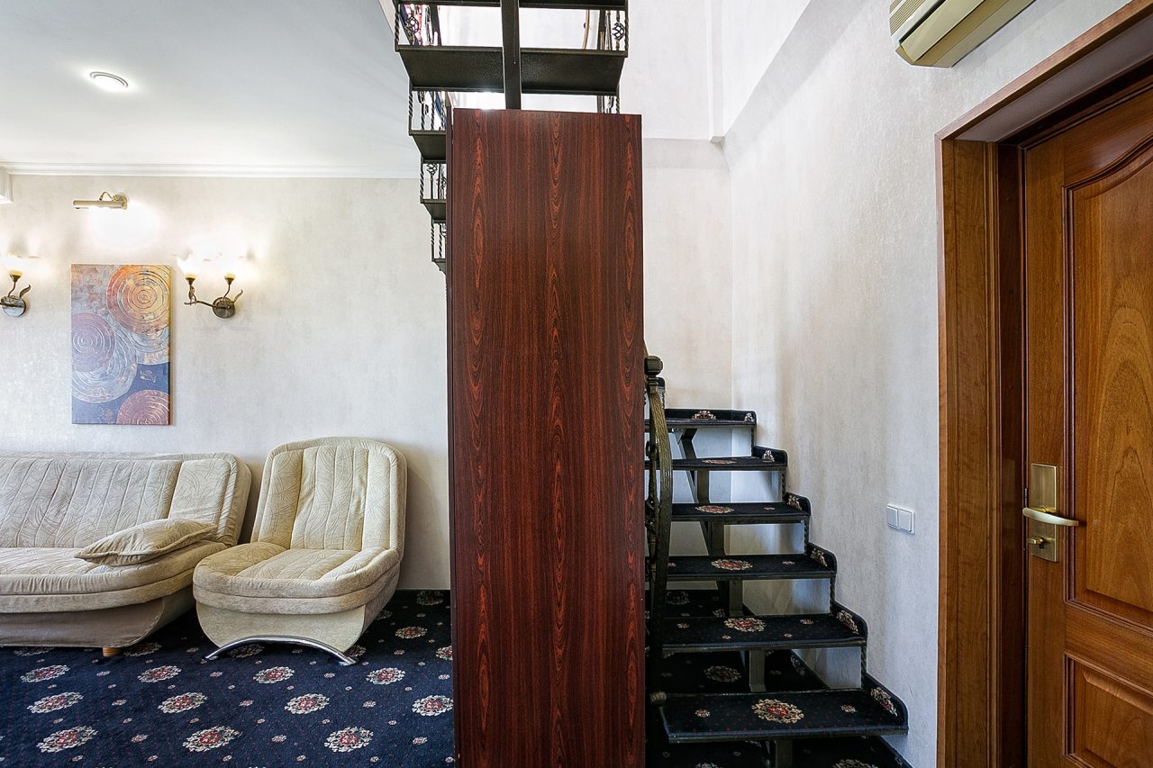 Сьюит (Двухуровневый люкс с видом на море), Отель Бристоль