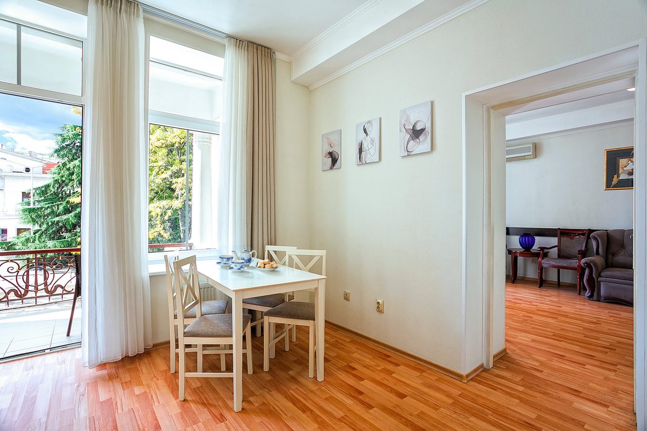 Сьюит (Семейный двухкомнатный), Отель Бристоль