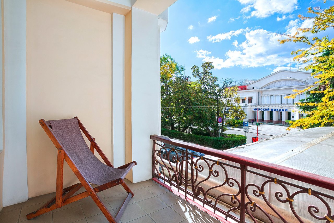 Сьюит (Семейный двухкомнатный), Отель Бристоль