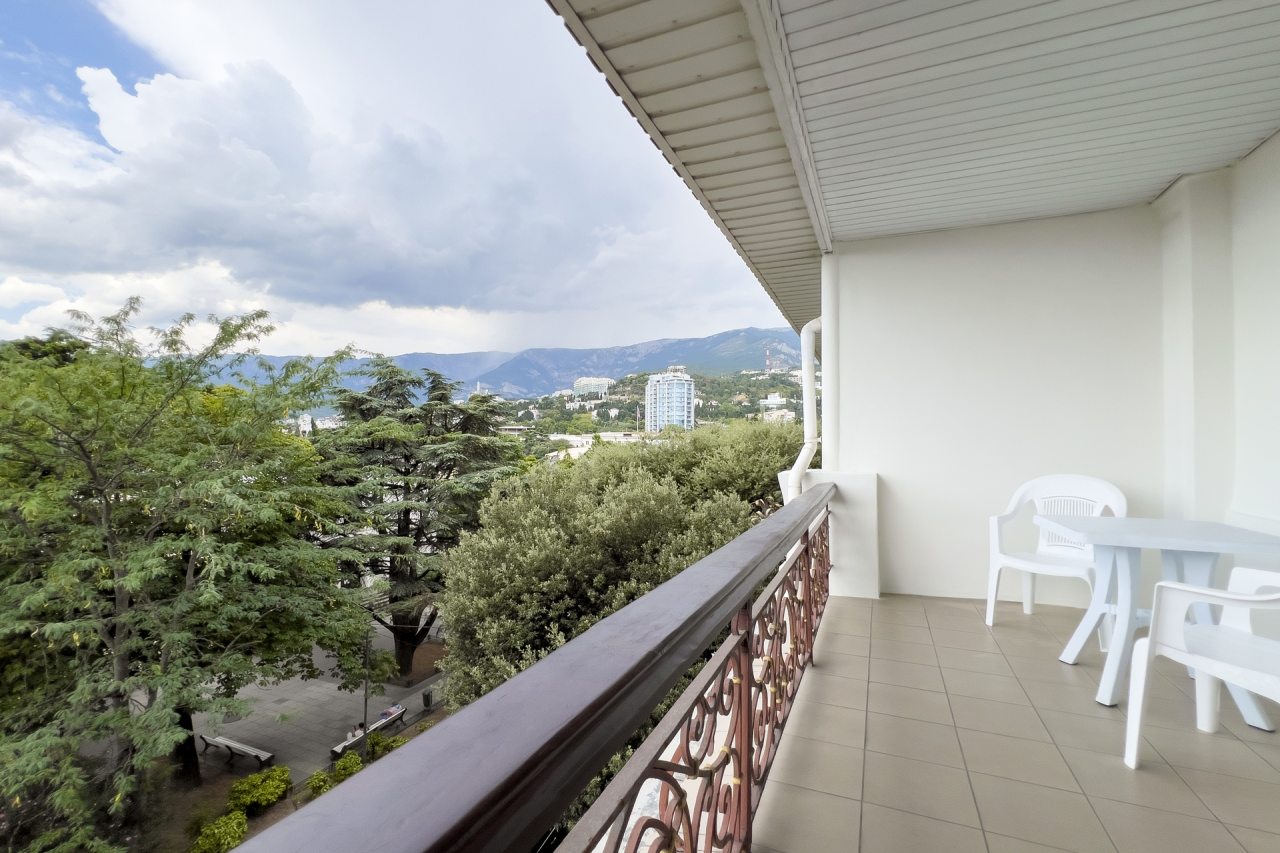 Сьюит (Семейный двухкомнатный), Отель Бристоль