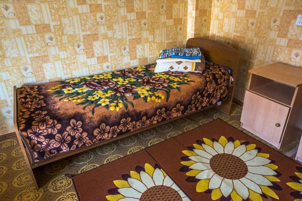 Номер (Односпальная кровать в общем номере) отеля Култукская, Иркутск