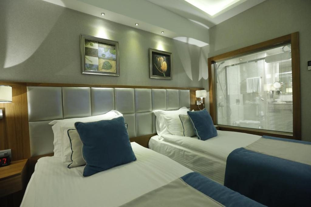 Двухместный (Двухместный номер с 2 отдельными кроватями - Для некурящих) отеля Best Western Premier Karşıyaka, Измир