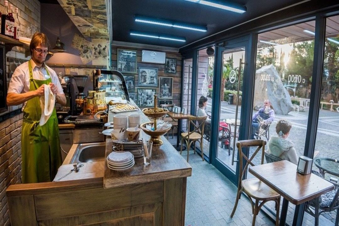 Уютное кафе Amelie café, Ялта Интурист - Отель Yalta Intourist Green Park