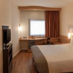 Двухместный (Стандартный двухместный номер с 1 кроватью), Отель Ibis Izmir Alsancak