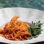 Доставка еды и напитков в номер, Отель Гуамка