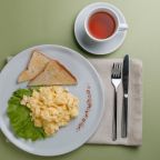 Вкусные и сытные завтраки по специальной цене для гостей отеля