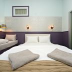 Сирень: бра, вешалка, зеркало, комоды, В/К.