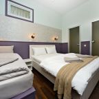 Сирень: бра, вешалка, зеркало, комоды, В/К.