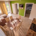 Коттедж (Шестиместный с двумя спальнями), Спортивно-туристический комплекс Раздолье