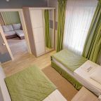 Коттедж (Шестиместный с двумя спальнями), Спортивно-туристический комплекс Раздолье