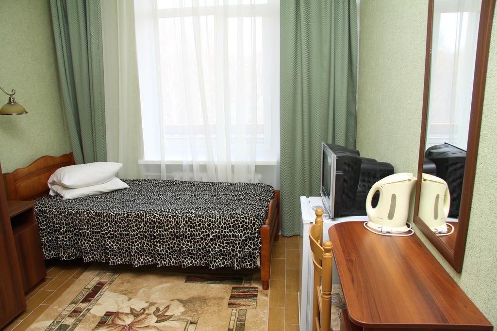 Одноместный (Стандартный одноместный номер – Лечение включено) отеля Ленина, Ульяновск