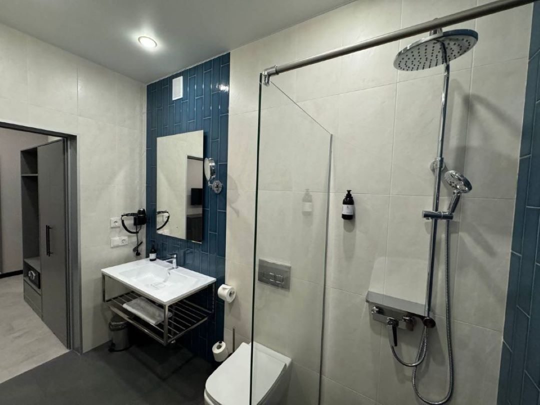 Сьюит (Джуниор улучшенный двухкомнатный  7 этаж), Санаторий Имени В.И. Ленина