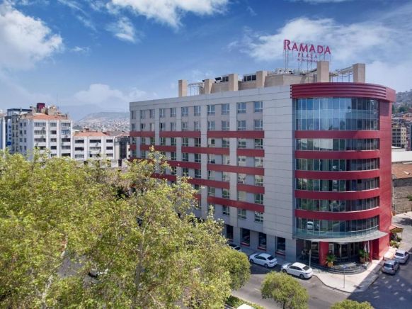 Отель Ramada Plaza Izmir, Измир