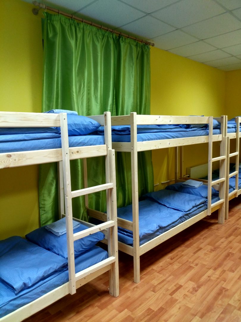 Двенадцатиместный (Кровать в 12-ти местном общем номере) хостела Точка, Москва