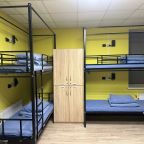 Восьмиместный (Улучшенный номер со шторками), Хостел Точка