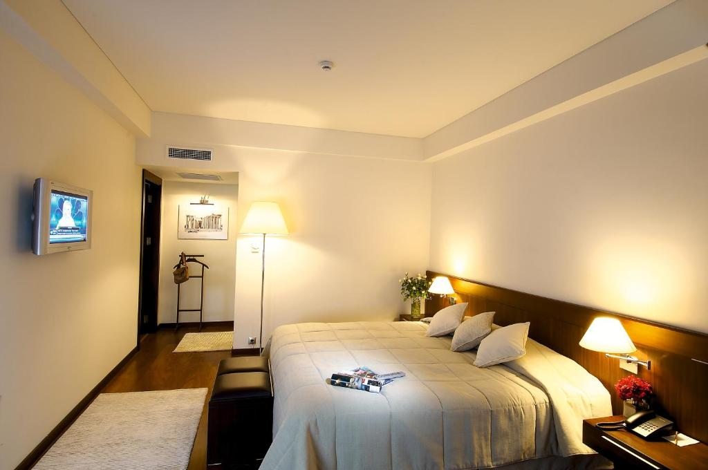 Двухместный (Двухместный номер эконом-класса с 1 кроватью или 2 отдельными кроватями) отеля Ontur Izmir, Измир