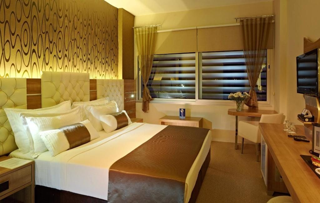 Двухместный (Стандартный двухместный номер с 1 кроватью или 2 отдельными кроватями) отеля Orty Airport Hotel, Измир