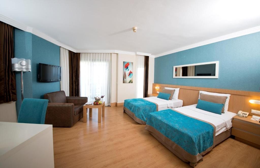 Двухместный (Двухместный номер эконом-класса с 1 кроватью или 2 отдельными кроватями) курортного отеля Limak Limra, Кемер