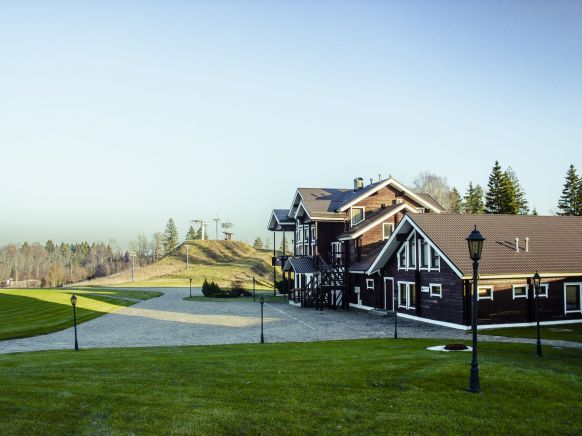 Загородный отель Tseleevo Club & Resort