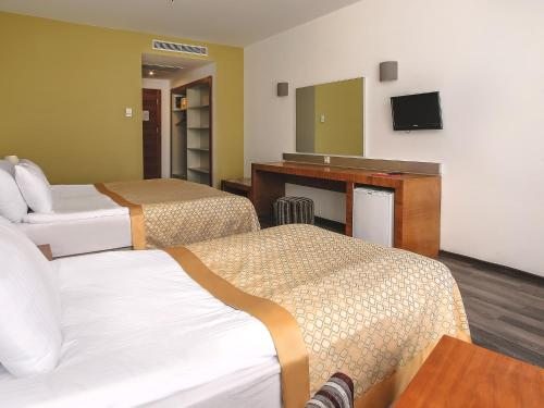 Двухместный (Двухместный номер с 1 кроватью с видом на море) курортного отеля DoubleTree By Hilton Antalya-Kemer, Кемер