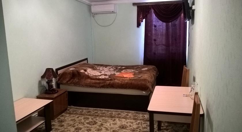 Двухместный (С 1 кроватью) гостиницы Сюрприз на М. Горького, Астрахань
