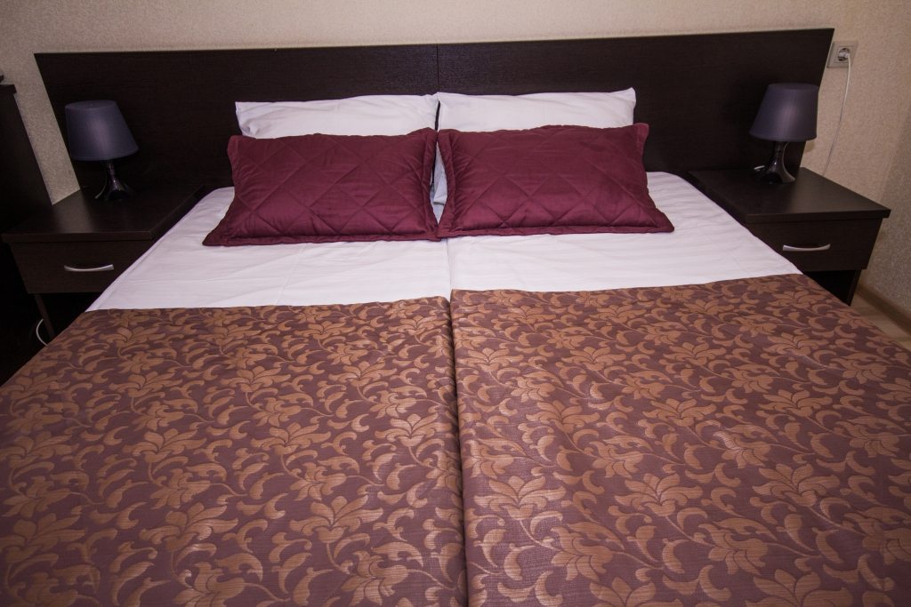 Стандарт 2-местный с  раздельными кроватями. Гостиница Робинзон