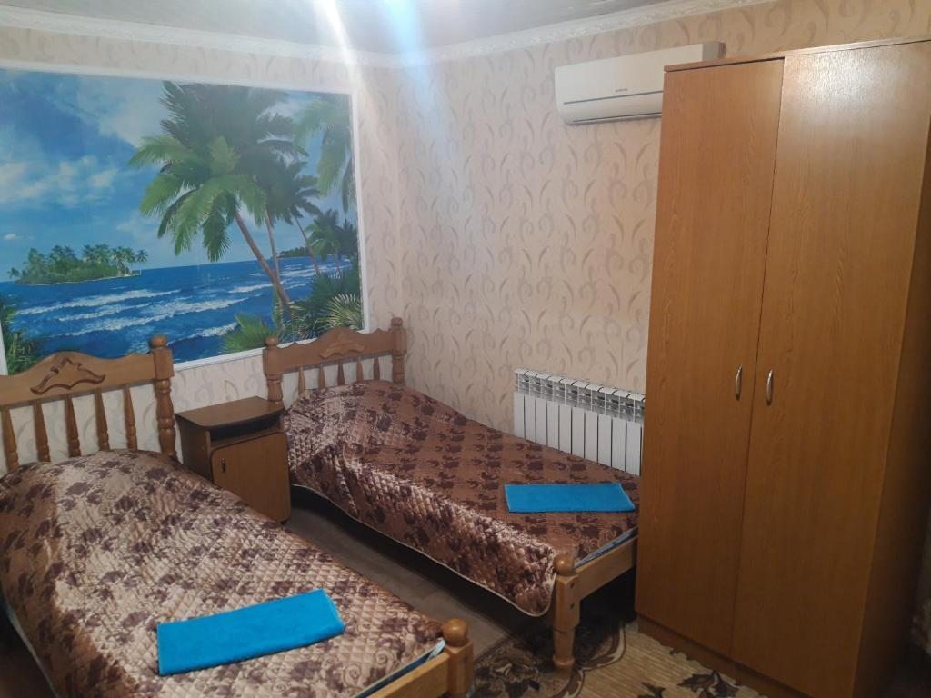 Двухместный (Просторный двухместный номер с 2 отдельными кроватями) мотеля Уют, Павловск (Воронежская область)