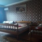 Четырехместный (Четырехместный номер «Комфорт»), Мотель Уют