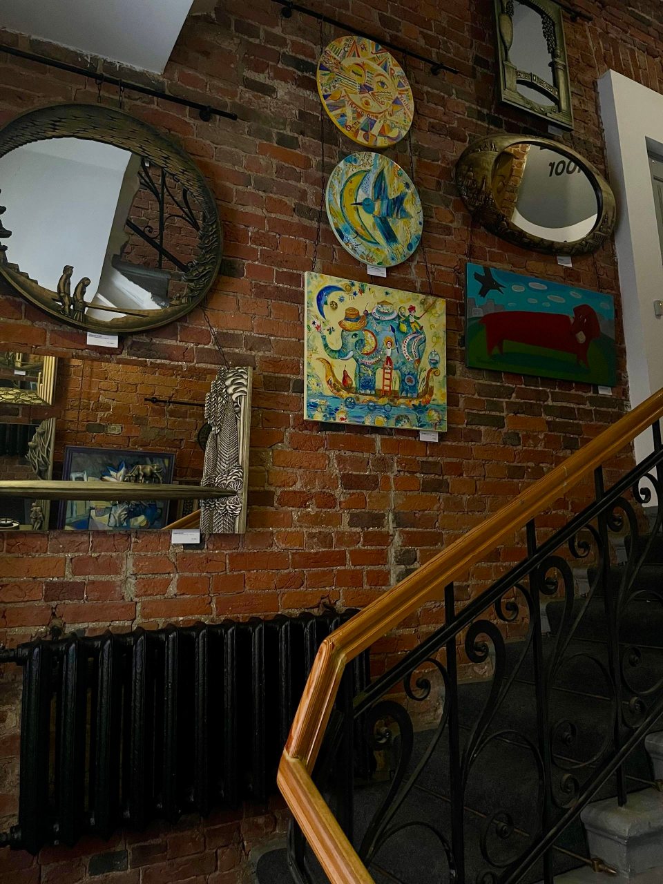 Временные художественные экспозиции, Бутик-Отель TRUVOR