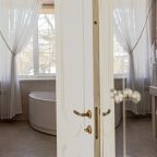 Делюкс, Отель Екатерина