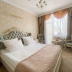 Люкс, Отель Екатерина