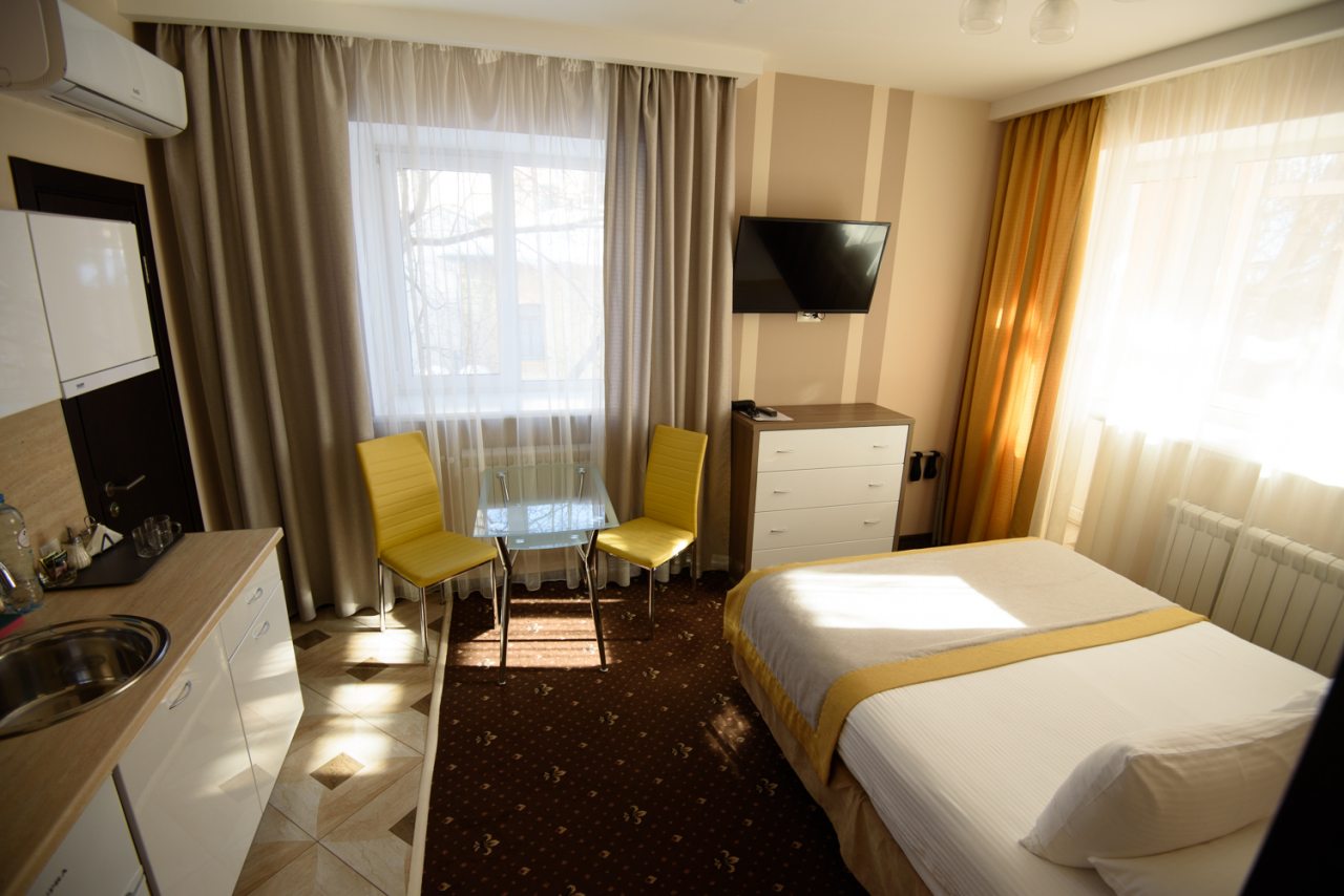 Двухместный (Улучшенный номер с кухней и двуспальной кроватью), Отель Time hotel