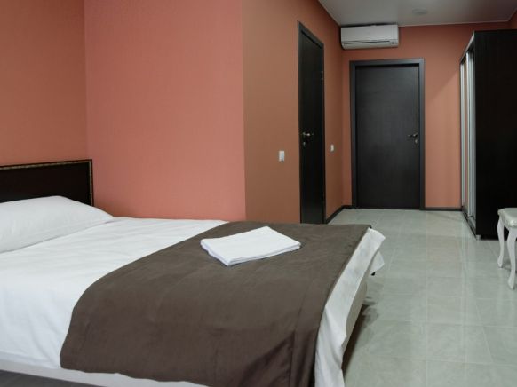 Фотография номера гостиницы Менуа