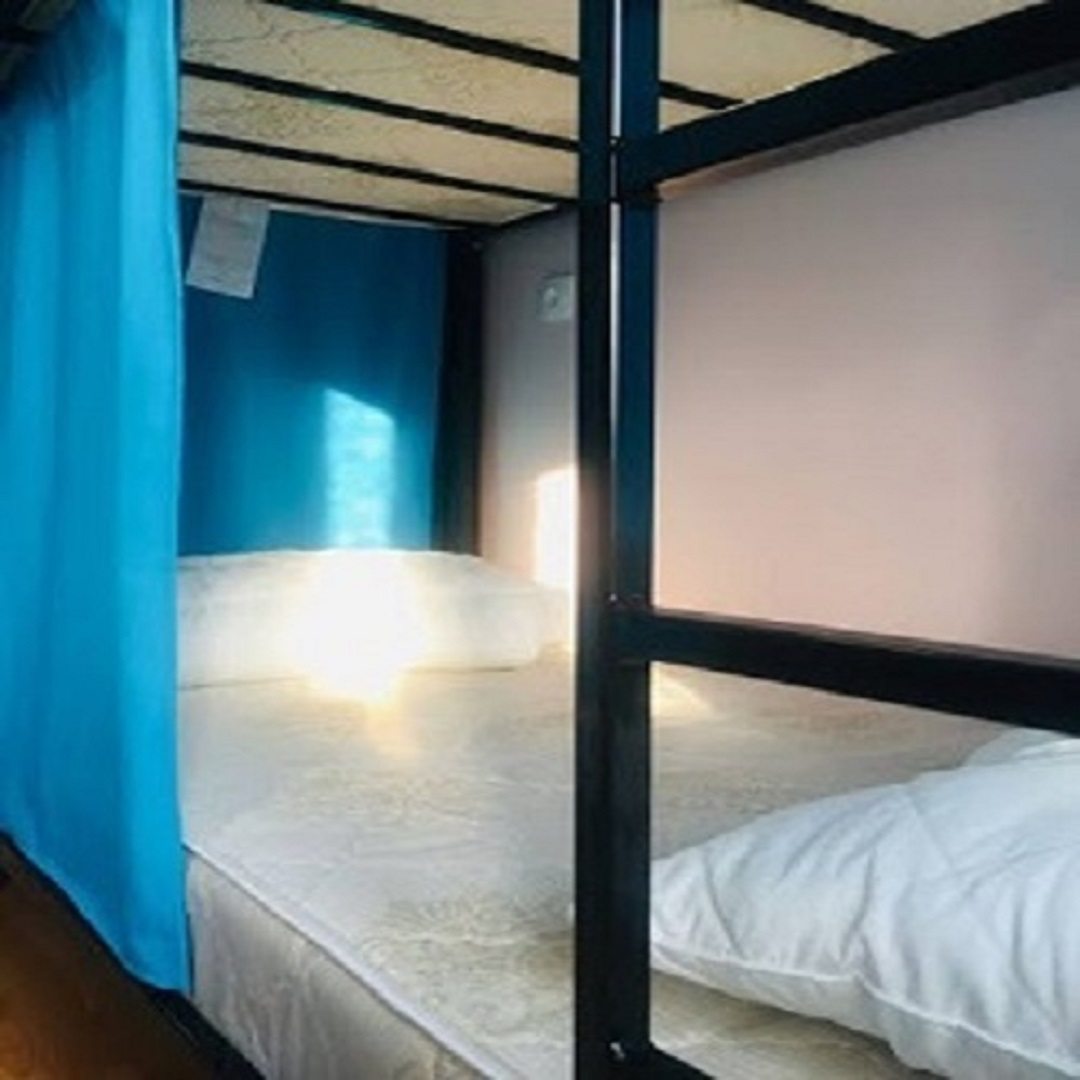 Десятиместный (Кровать в общем 10-местном номере без окна) хостела Travel Inn Тимирязевская, Москва