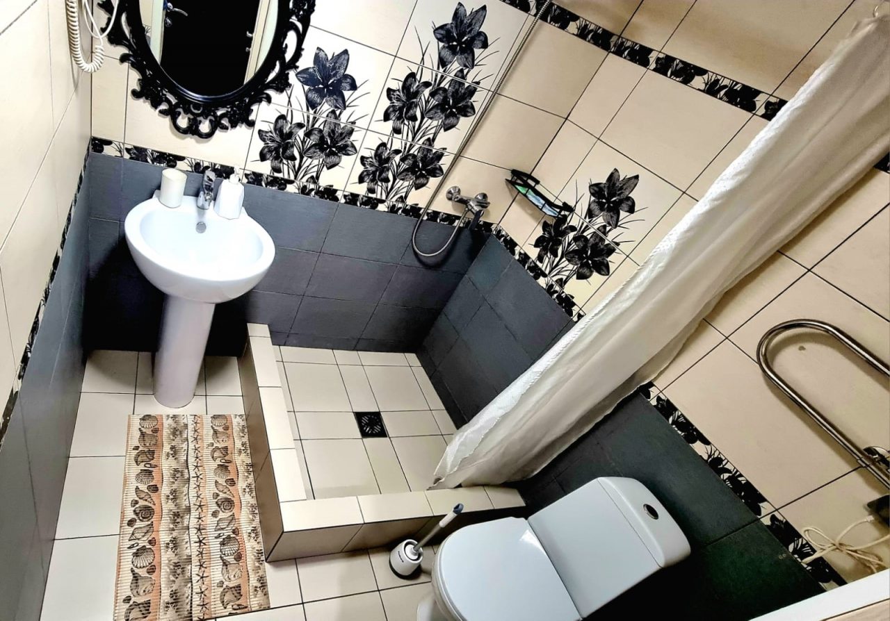 Двухместный (Стандартный номер с одной двуспальной кроватью), Samsonov Hotels