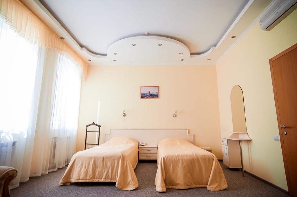 Двухместный (Стандарт Улучшенный) гостиницы Империал, Симферополь